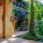 Casa Santiago Botero Lux By Seratta