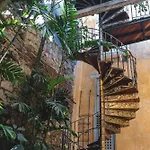 Casa Santiago Botero Lux By Seratta