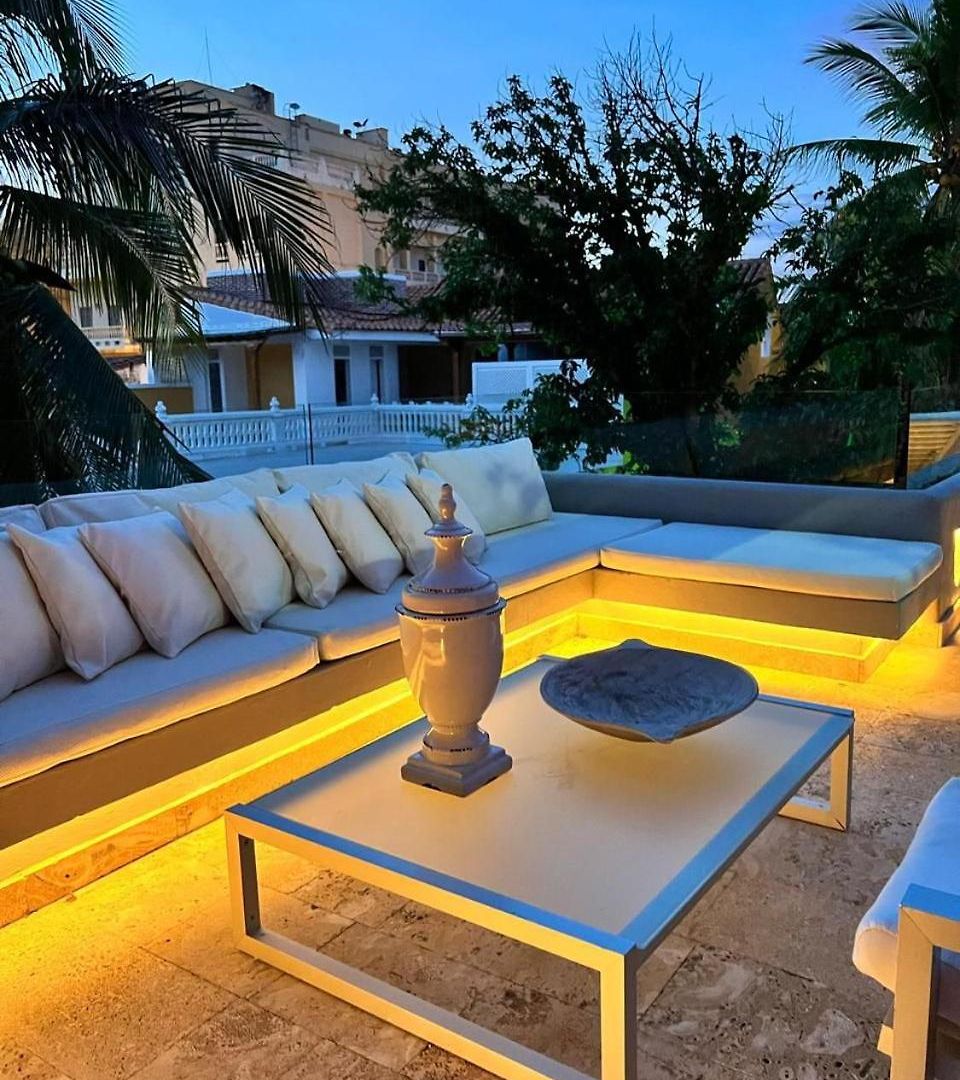 Casa Santiago Botero Lux By Seratta * Cartagena