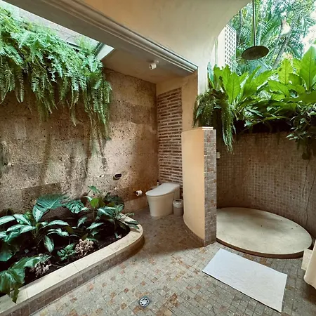 Hotel Casa Santiago Botero Lux By Seratta Cartagena